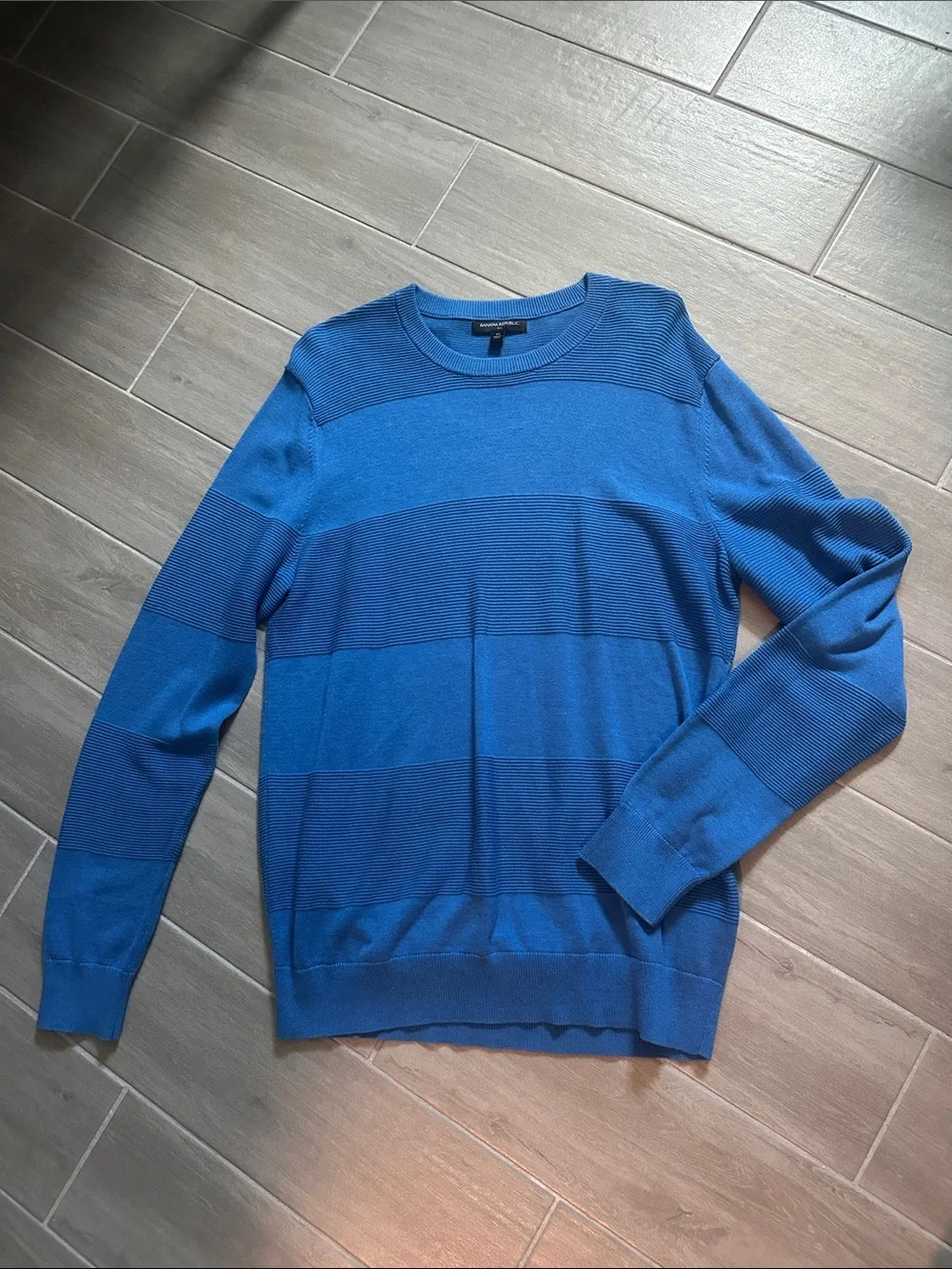 Banana Republic Men's Blue Striped Crewneck Sweater - Two-Tone Blue